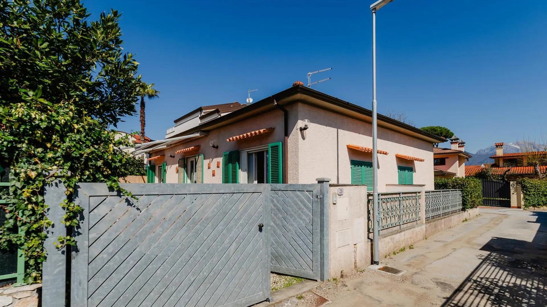 Forte 20 Forte dei Marmi 0*,  Italy